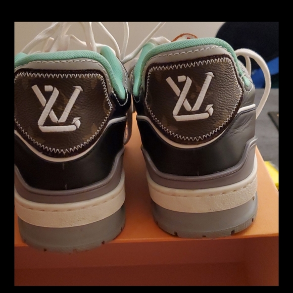 Louie vuitton   Virgil.  Flash $1100 - Picture 7 of 10